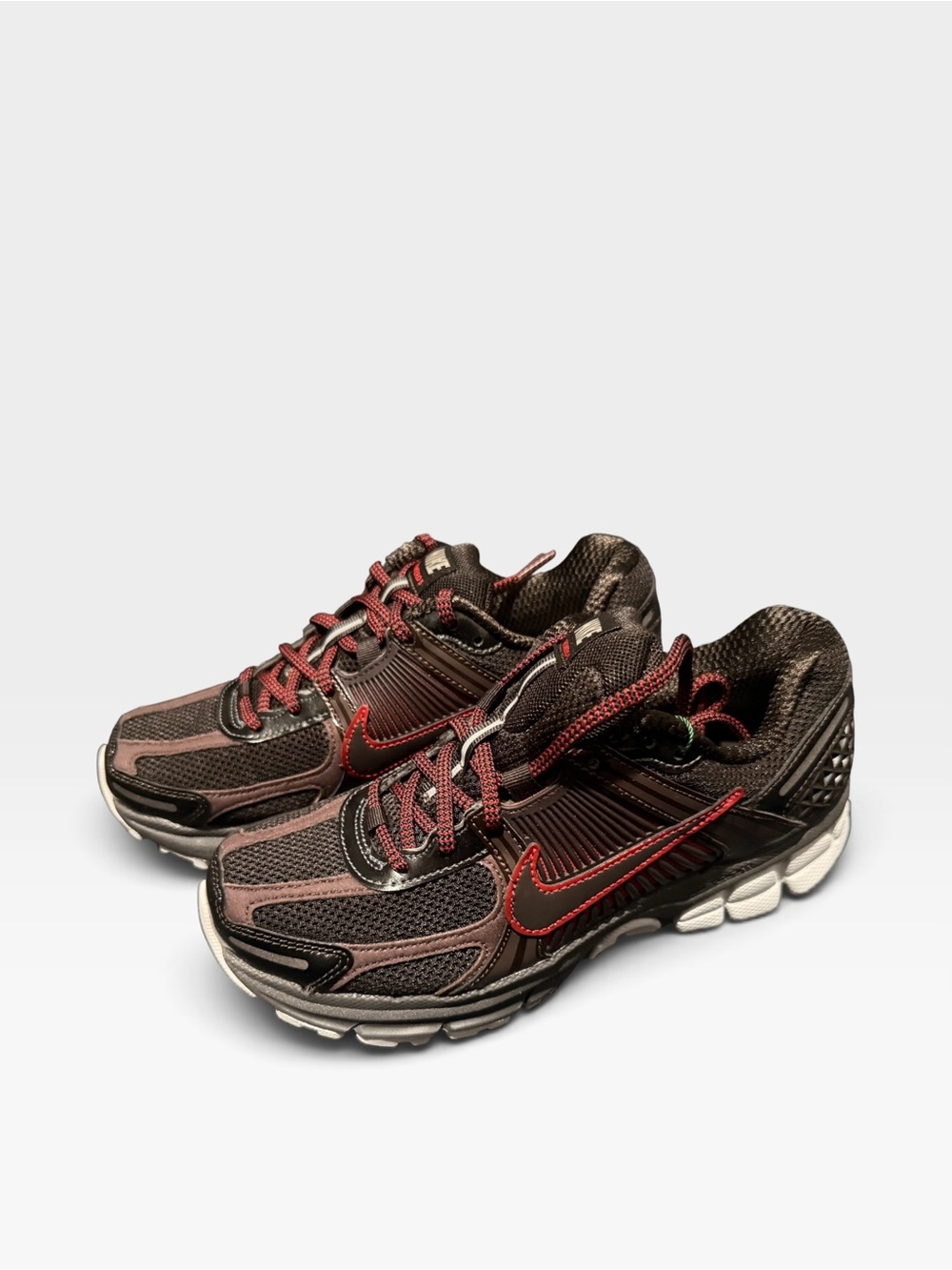 Nike Women’s Vomero 5 - Black with Burgundy Accents